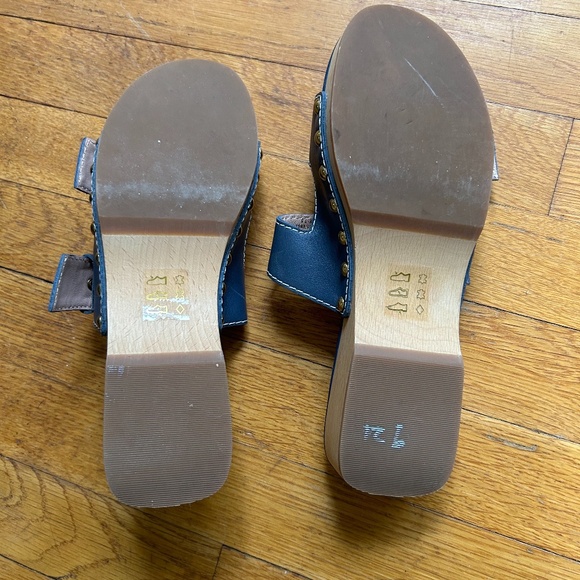 J. Crew Double Buckle Leather Sandals - Picture 5 of 8